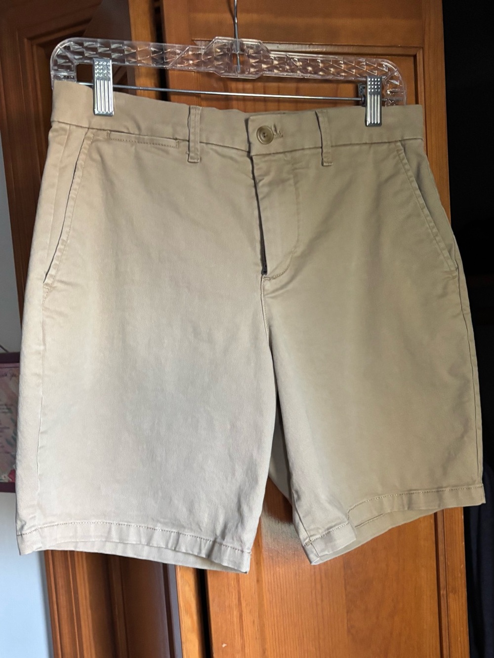 GAP Men's Tan Flat-Front Cotton Shorts